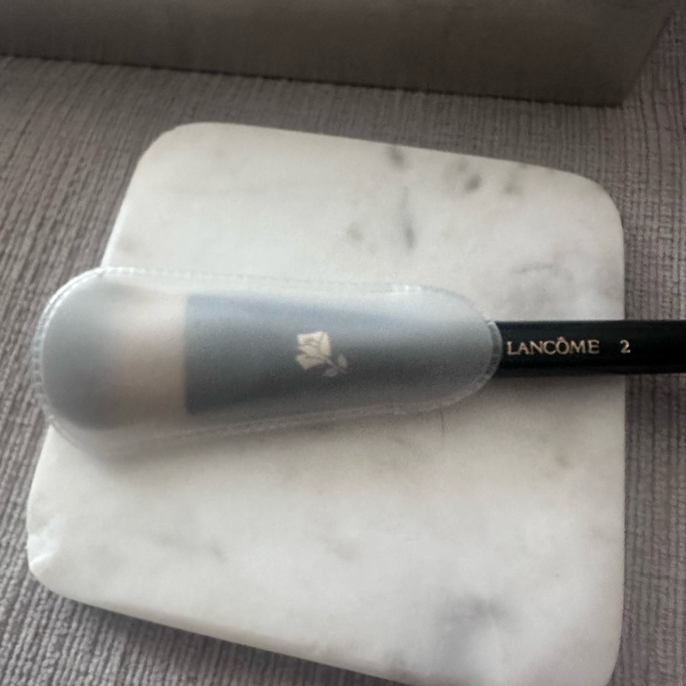 Lancôme brush foundation #2 brand new